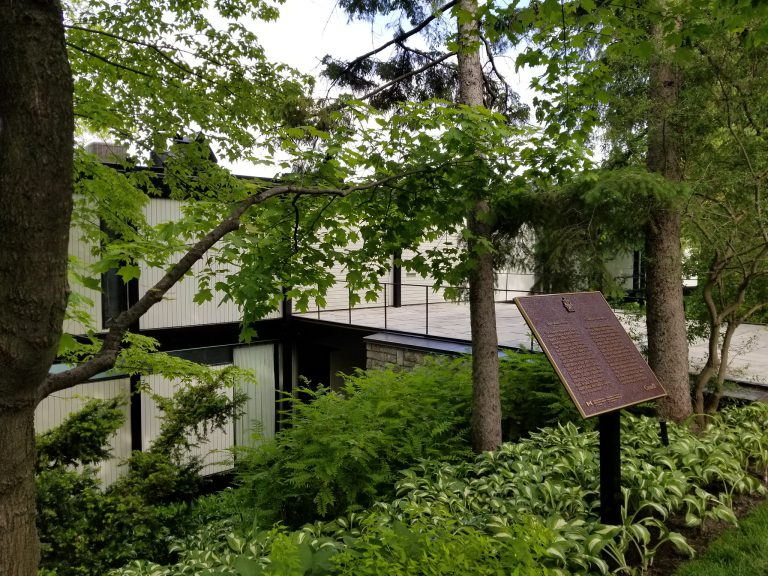 48222423876 640507a094 k 768x576